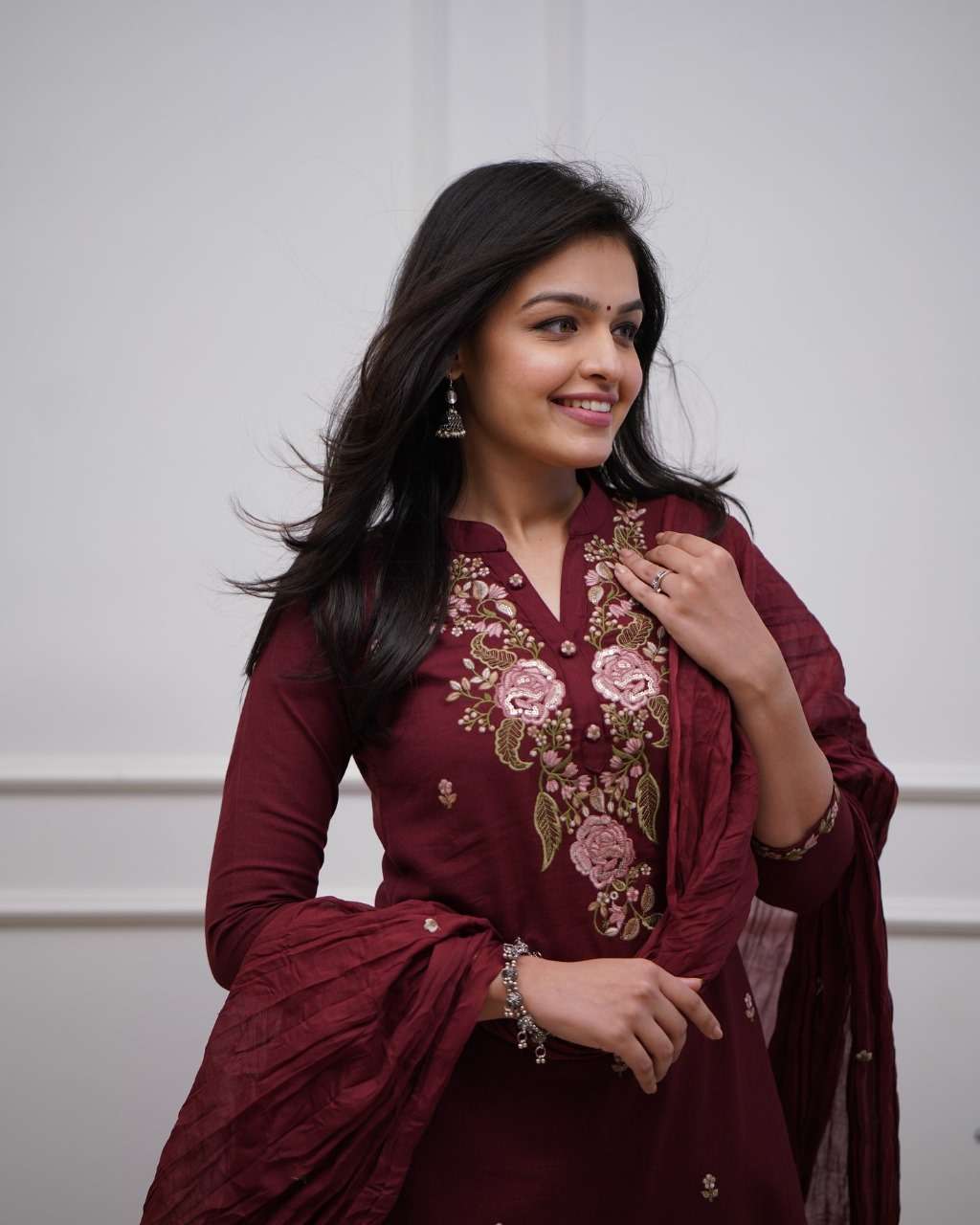 Cotton Charm ? Floral Embroidered Dress with Printex Artistry (XL) - Image 5